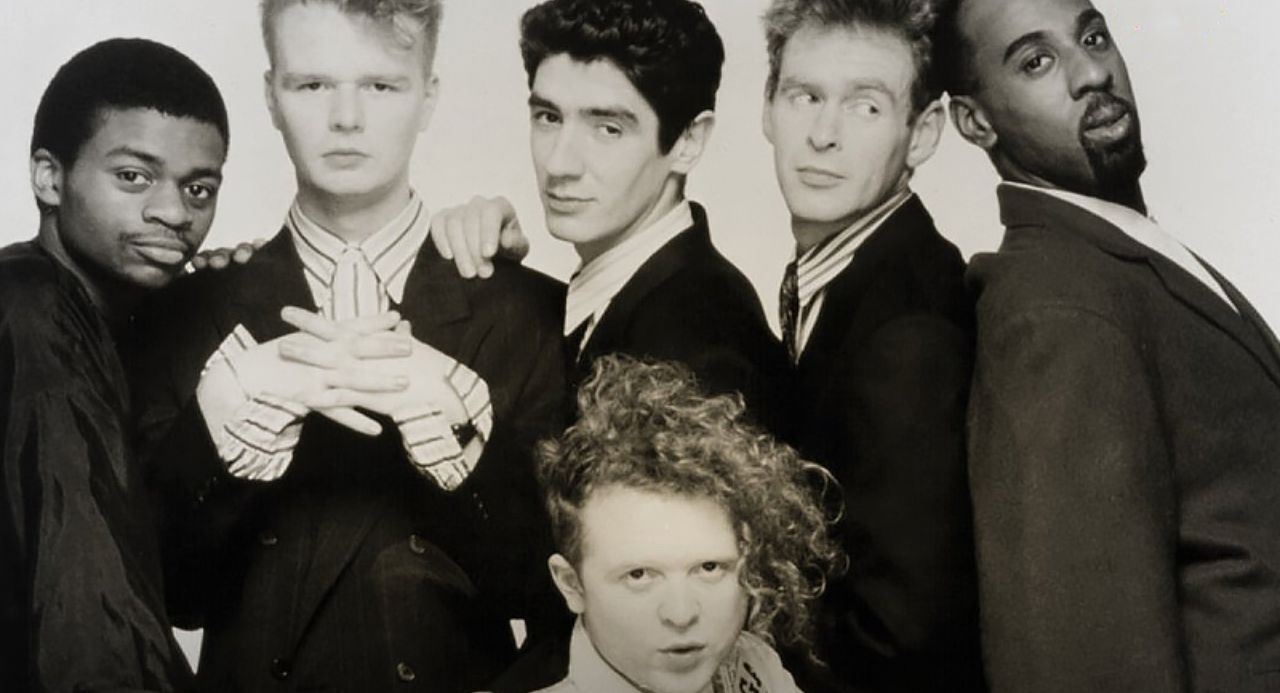 Simply red if you don t know me by now