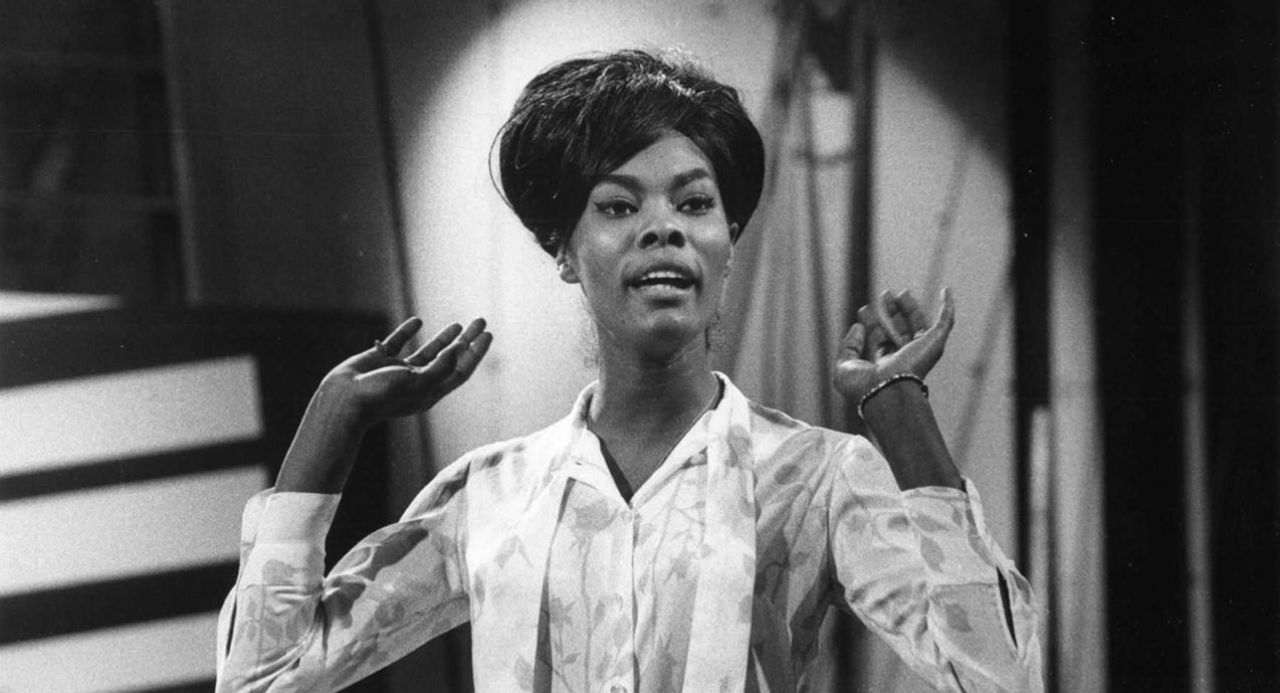 Dionne Warwick – I Say A Little Prayer