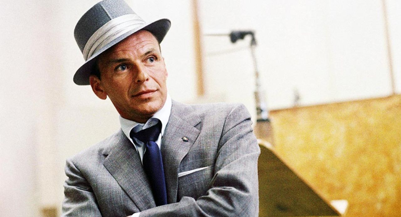 Frank Sinatra – Strangers In The Night