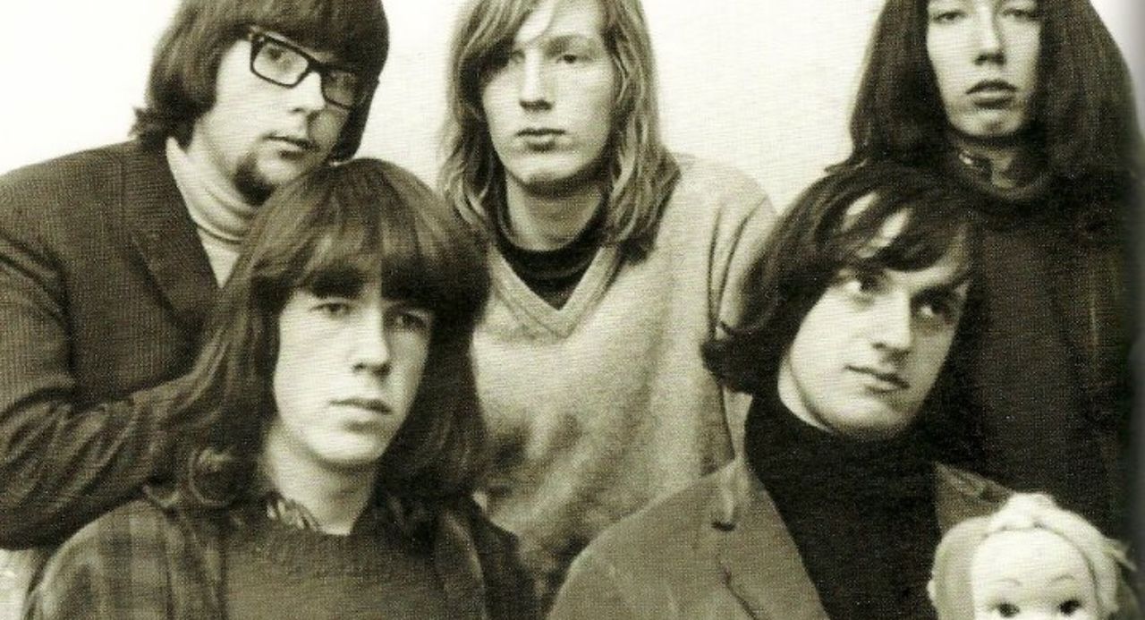 The Outsiders – Time Won’t Let Me