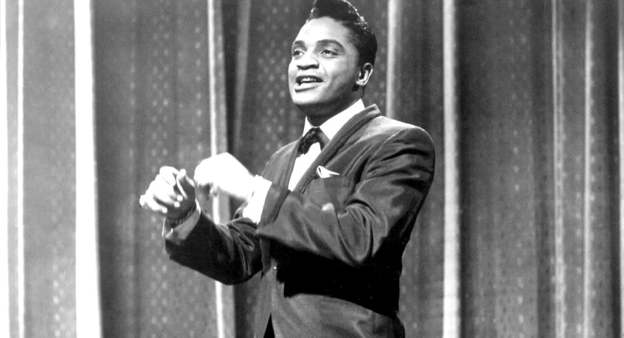 Jackie Wilson – (Your Love Keeps Lifting Me) Higher And Higher