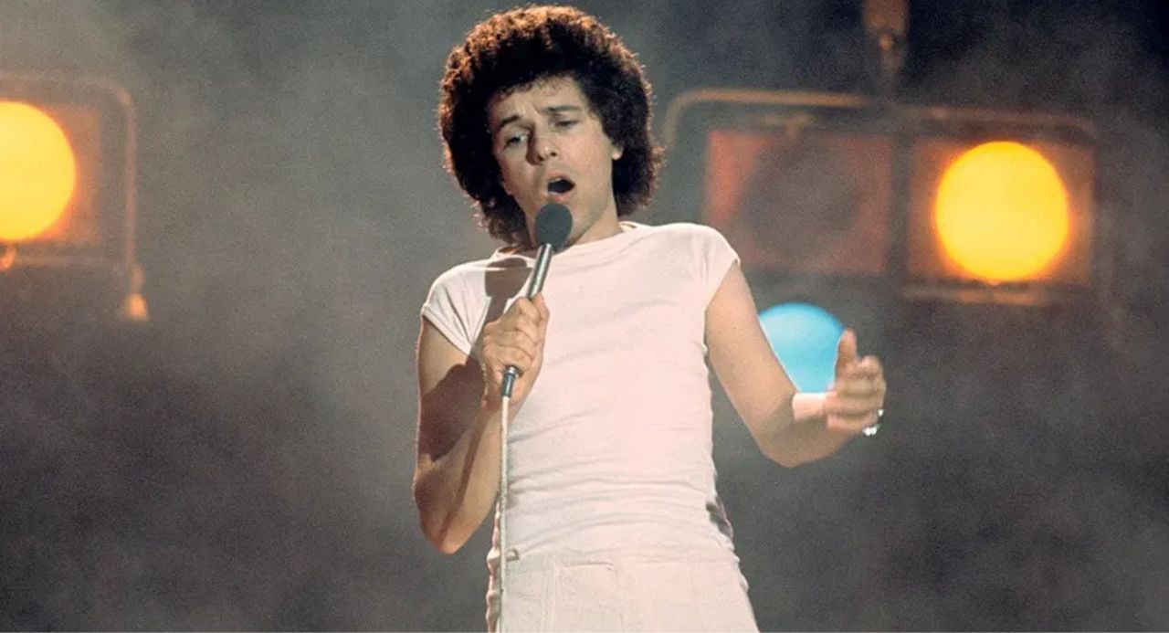 Leo Sayer – When I Need You