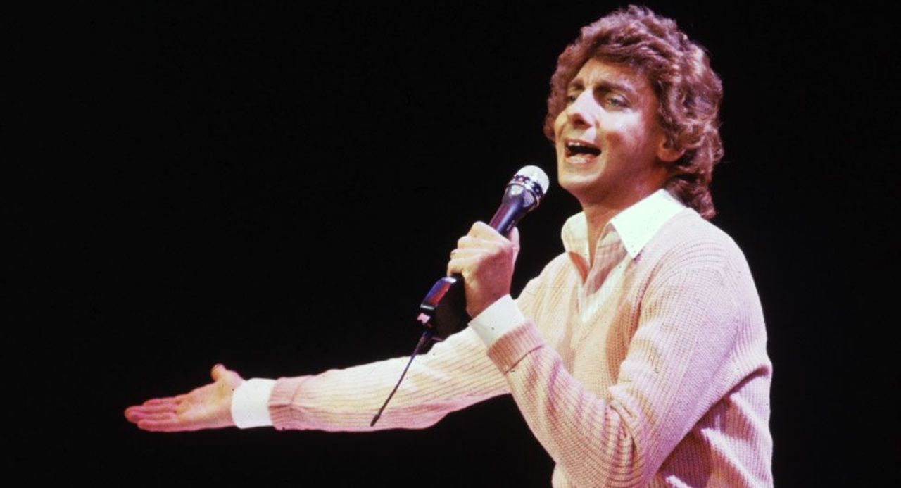 Barry Manilow – Can’t Smile Without You